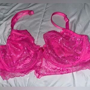 Savage X Lace Underwire Bra in Vibrant Pink